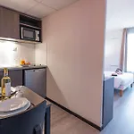 Comfort Centre Hotel 3*