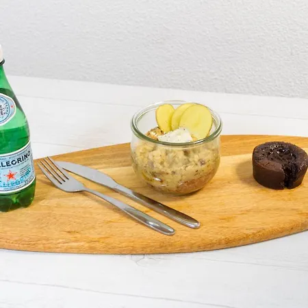 Отель Comfort Centre