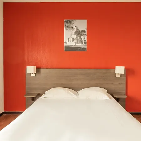 Comfort Centre Ξενοδοχείο Νιμ