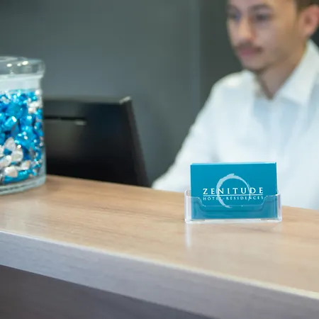 Comfort Centre Aparthotel