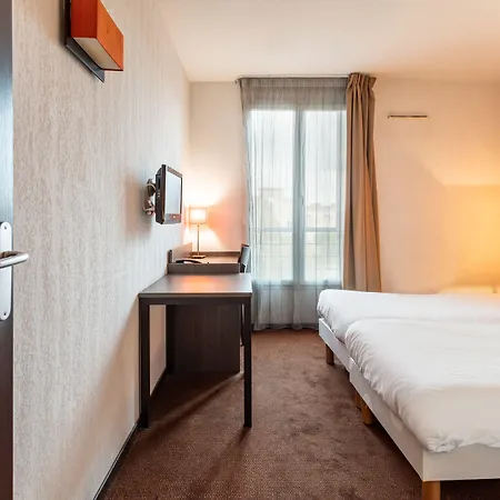 Отель Comfort Centre