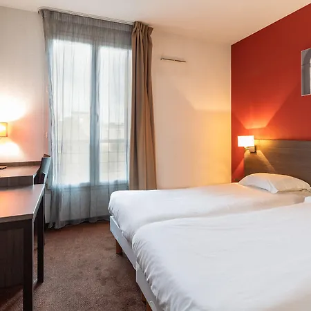 Comfort Centre Aparthotel 3*