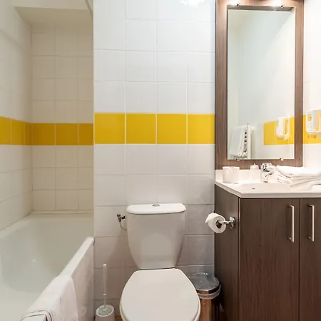 Comfort Centre Aparthotel Nîmes