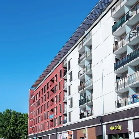 Aparthotel Comfort Centre Nîmes
