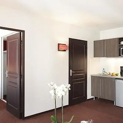 Comfort Centre 3* Nîmes