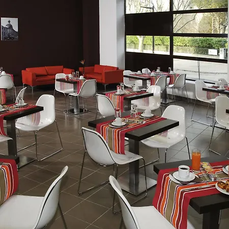 Comfort Centre Hotel Nimes