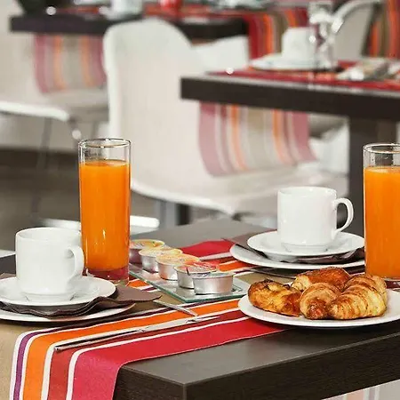 Hotel Comfort Centre 3*