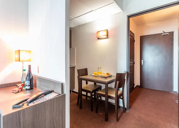 Hotel Comfort Centre 3*