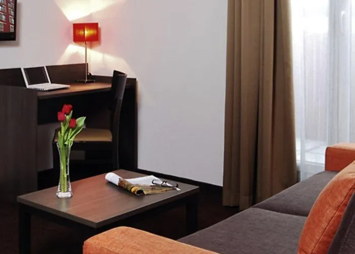 Comfort Centre Hotel 3*