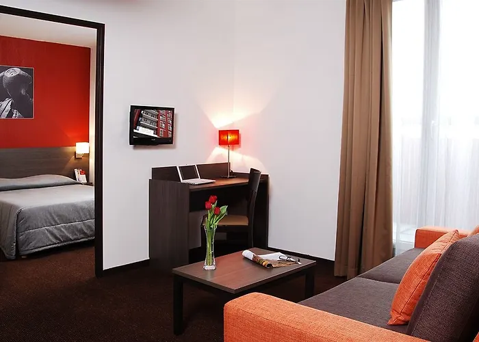 Comfort Centre Hotel 3*