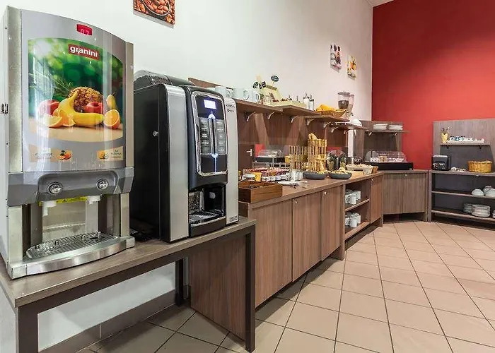 Hotel Comfort Centre 3*